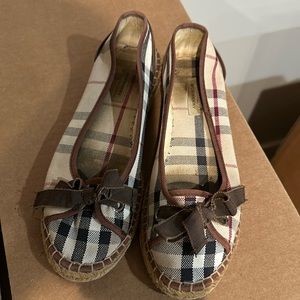 Burberry espadrille size 38